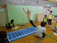閉講式